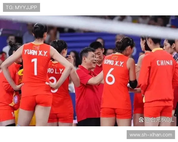 中国女排逆转夺冠展现顽强拼搏精神点燃全国球迷热情