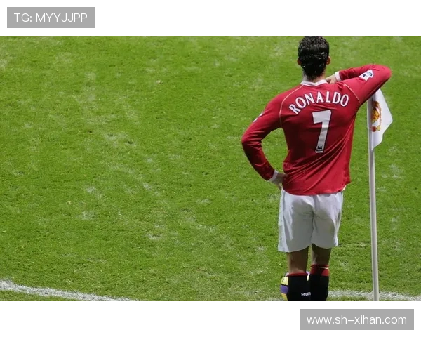 C罗：从天才少年到足坛传奇，见证他辉煌的成长与突破之路