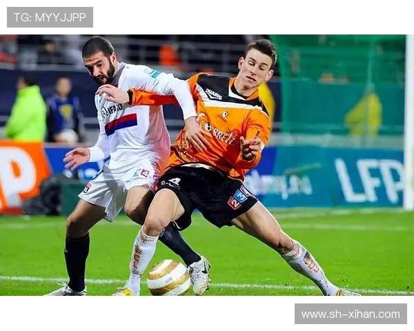 洛里昂俱乐部的崛起之路与法国足球版图中的独特影响力 洛里昂俱乐部的崛起之路与法国足球版图中的独特影响力