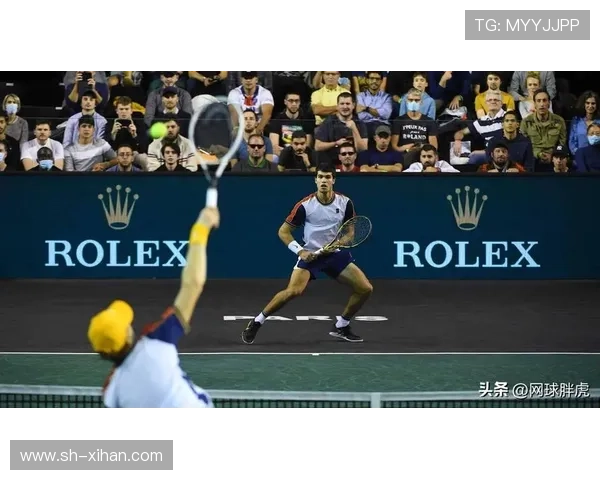 网球赛季激战正酣 全球顶尖球员争夺年终排名与大满贯荣耀 网球赛季激战正酣 全球顶尖球员争夺年终排名与大满贯荣耀
