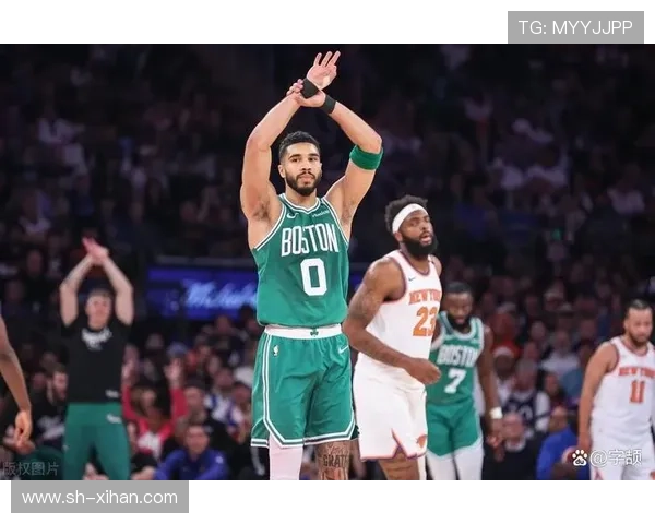 NBA新赛季风云再起巨星交易伤病走势引发联盟震荡格局重塑前景 NBA新赛季风云再起巨星交易伤病走势引发联盟震荡格局重塑前景