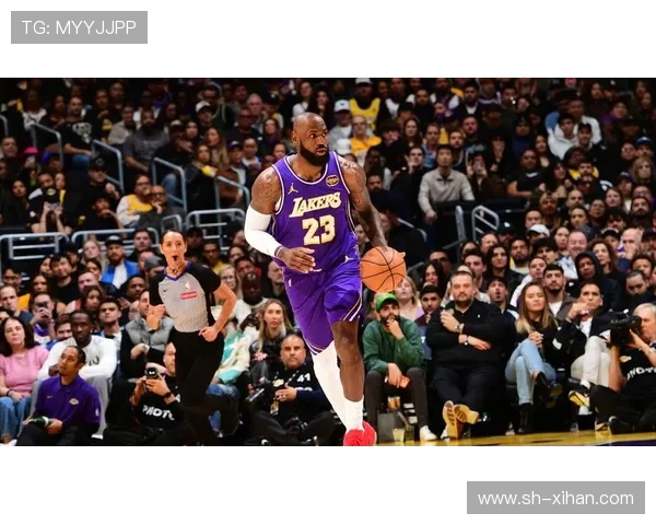 詹姆斯再创纪录带领湖人逆袭勇士 篮网惊天大逆转力克雄鹿